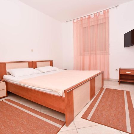 Apartment Jaspis ビオグラード・ナ・モル エクステリア 写真